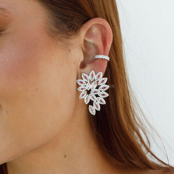 Brinco gotas rosa luxo com banho de ródio branco