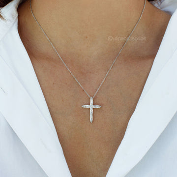 Colar prata 925 crucifixo cristal