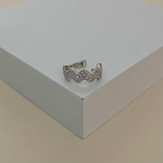 Piercing zig zag duplo cravejado em ródio branco