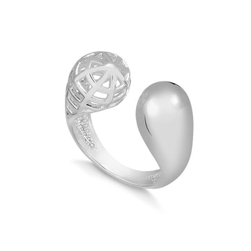Anel aberto oval liso e vazado em ródio branco