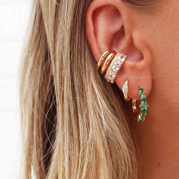 Piercing fake fileira triplo ovais cristais dourado