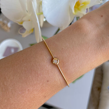 Pulseira bracelete estrela cravejada dourada
